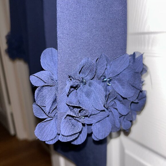 Chico’s Ponte 3D Applique Floral Tunic, Size 2 (Chico's sizes), Navy - Picture 8 of 9